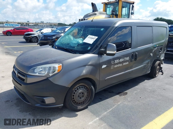 2017 Ram ProMaster City Cargo Tradesman z VIN ZFBERFAB9H6D25646, wystawiony jako IAAI lot #42258881 z przebiegiem 92 286 mil mil oraz . Historia ofert i sprzedaży dostępna na DreamBid. Obrazek 2.