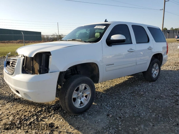 2013 GMC Yukon SLT with VIN 1GKS1CE0XDR178441, listed as a Copart auction lot 45245265 with 144,463 mi miles and Salvage Title. Bid and sale history available at carsss.com. Image 1.