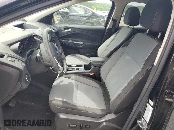 2017 Ford Escape SE z VIN 1FMCU0GD7HUA94744, wystawiony jako Copart lot #54209545 z przebiegiem 99 658 mil mil oraz Szkoda całkowita • Salvage title. Historia ofert i sprzedaży dostępna na DreamBid. Obrazek 7.