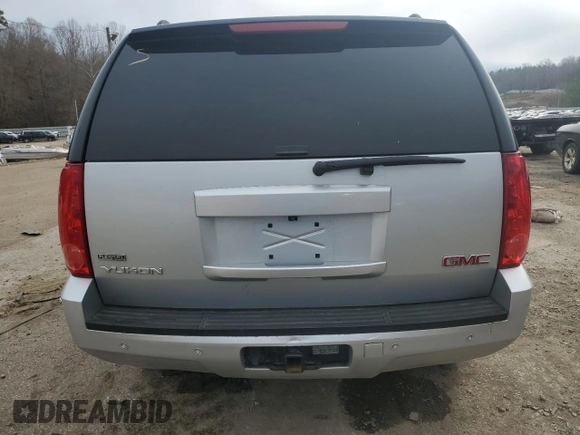 2012 GMC Yukon SLT with VIN 1GKS1CE08CR203822, listed as a Copart auction lot 82955253 with 122,508 mi miles and Salvage Title. Bid and sale history available at carsss.com. Image 6.