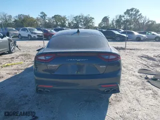 2019 Kia Stinger with VIN KNAE15LA7K6066305, listed as a IAAI auction lot 41238678 with 76,206 mi miles. Bid and sale history available at carsss.com. Image 16.