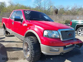 2004 Ford F-150 XLT with VIN 1FTPX14534NC50038, listed as a IAAI auction lot 41173518 with 269,100 mi miles. Bid and sale history available at carsss.com. Image 1.