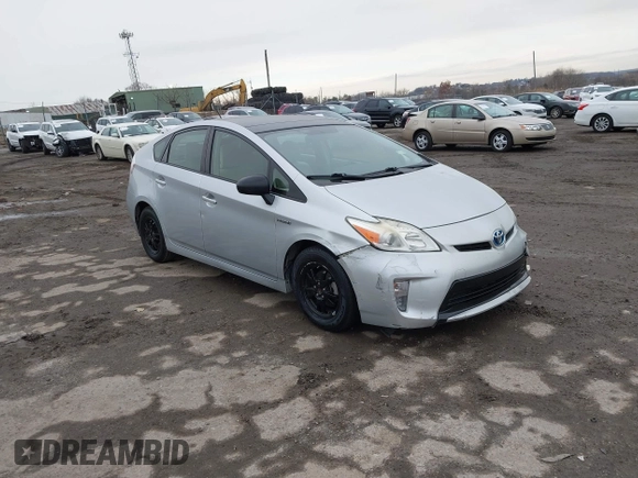 2014 Toyota Prius Four z VIN JTDKN3DU3E1820082, wystawiony jako IAAI lot #41167904 z przebiegiem 134 567 mil mil oraz . Historia ofert i sprzedaży dostępna na DreamBid. Obrazek 1.