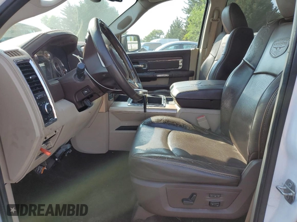 2015 Ram 1500 Laramie Limited z VIN 1C6RR7PM3FS704552, wystawiony jako Copart lot #60186175 z przebiegiem 179 818 mil mil oraz Czysty tytuł • Clean title. Historia ofert i sprzedaży dostępna na DreamBid. Obrazek 7.
