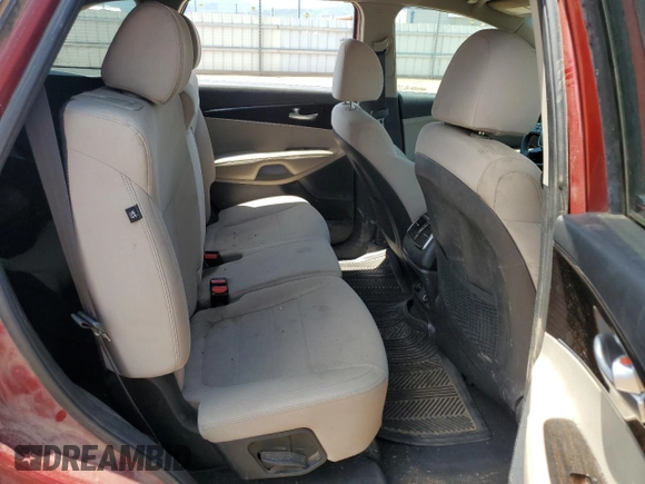 2019 Kia Sorento LX z VIN 5XYPGDA32KG459358, wystawiony jako Copart lot #61191425 z przebiegiem 178 369 mil mil oraz Czysty tytuł • Clean title. Historia ofert i sprzedaży dostępna na DreamBid. Obrazek 10.