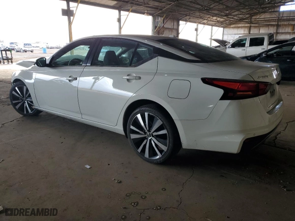 2022 Nissan Altima 2.5 SR with VIN 1N4BL4CV0NN300460, listed as a Copart auction lot 47957535 with 142,394 mi miles and Salvage Title. Bid and sale history available at carsss.com. Image 2.