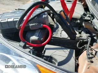 2017 Hyundai Veloster Value Edition z VIN KMHTC6AD0HU310528, wystawiony jako IAAI lot #42899436 z przebiegiem 124 865 mil mil oraz . Historia ofert i sprzedaży dostępna na DreamBid. Obrazek 12.