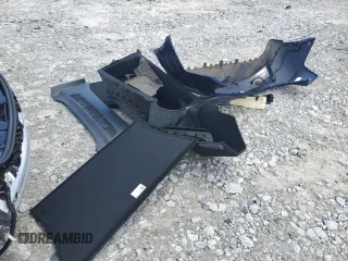 2022 Tesla Model Y Long Range z VIN 7SAYGDEE4NF426893, wystawiony jako Copart lot #55809275 z przebiegiem 16 083 mil mil oraz Szkoda całkowita • Salvage title. Historia ofert i sprzedaży dostępna na DreamBid. Obrazek 12.