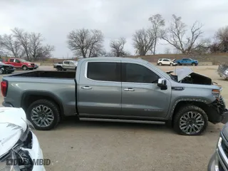 2023 GMC Sierra 1500 Denali Ultimate with VIN 1GTUUHEL2PZ270179, listed as a IAAI auction lot 41263065 with 23,712 mi miles. Bid and sale history available at carsss.com. Image 13.