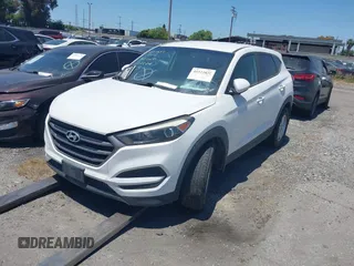 2016 Hyundai Tucson SE z VIN KM8J23A45GU246722, wystawiony jako IAAI lot #41522829 z przebiegiem 123 777 mil mil oraz . Historia ofert i sprzedaży dostępna na DreamBid. Obrazek 2.