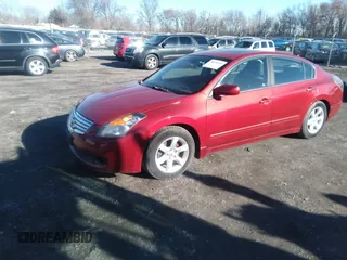 2009 Nissan Altima SL with VIN 1N4AL21EX9N508709, listed as a IAAI auction lot 38198349 with 111,841 mi miles and . Bid and sale history available at DreamBid. Image 2.