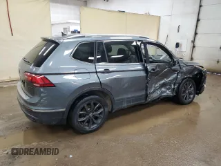 2023 Volkswagen Tiguan SE z VIN 3VVMB7AX5PM029437, wystawiony jako Copart lot #44902825 z przebiegiem 54 167 mil mil oraz Szkoda całkowita • Salvage title. Historia ofert i sprzedaży dostępna na DreamBid. Obrazek 3.