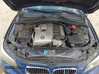 2007 BMW 5 Series 530i with VIN WBANE73577CM49320, listed as a IAAI auction lot 41531892 with 132,117 mi miles. Bid and sale history available at carsss.com. Image 10.