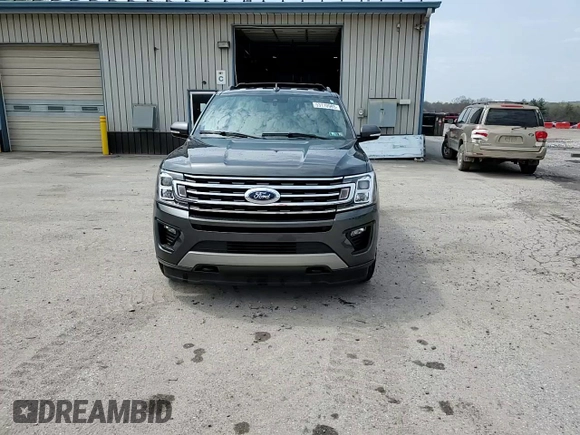 2020 Ford Expedition XLT with VIN 1FMJU1JT3LEA90755, listed as a Copart auction lot 53110985 with 51,052 mi miles and Salvage title. Bid and sale history available at DreamBid. Image 15.