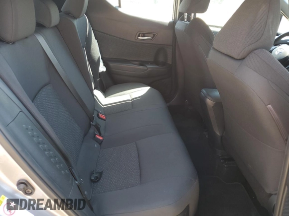 2018 Toyota C-HR XLE с VIN NMTKHMBX4JR062873, выставлен на аукционе Copart как лот 59948325 с пробегом 73 882 миль миль и Списание • Salvage title. История ставок и продаж доступна на DreamBid. Изображение 10.