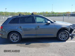 2018 Audi Q7 Prestige z VIN WA1VABF74JD037768, wystawiony jako IAAI lot #42115056 z przebiegiem 74 953 mil mil oraz . Historia ofert i sprzedaży dostępna na DreamBid. Obrazek 13.