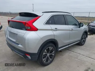 2018 Mitsubishi Eclipse Cross SE with VIN JA4AT5AA2JZ046131, listed as a IAAI auction lot 41275372 with 98,612 mi miles and . Bid and sale history available at DreamBid. Image 4.