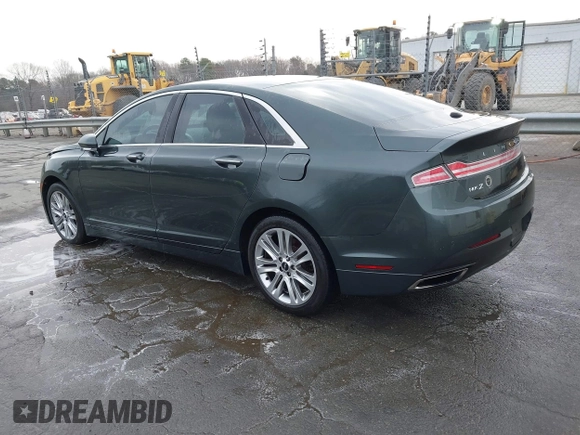 2015 Lincoln MKZ z VIN 3LN6L2J99FR605715, wystawiony jako IAAI lot #41431384 z przebiegiem Nie podano mil oraz . Historia ofert i sprzedaży dostępna na DreamBid. Obrazek 3.