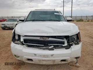 2008 Chevrolet Suburban 2LT with VIN 3GNFC16098G119713, listed as a Copart auction lot 62427785 with 278,656 mi miles and Clean title. Bid and sale history available at DreamBid. Image 5.