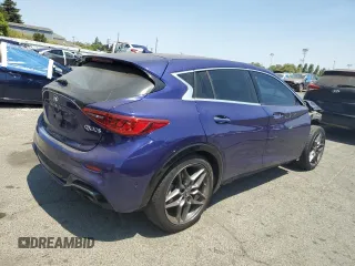 2017 Infiniti QX30 Sport with VIN SJKCH5CP0HA029397, listed as a Copart auction lot 62489194 with 72,686 mi miles and Salvage Title. Bid and sale history available at carsss.com. Image 3.