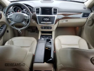 2013 Mercedes-Benz M 350 with VIN 4JGDA5JB4DA256763, listed as a Copart auction lot 51978225 with 153,819 mi miles and Clean Title. Bid and sale history available at DreamBid. Image 8.