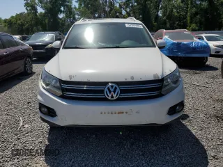 2012 Volkswagen Tiguan SEL with VIN WVGAV7AX1CW565512, listed as a Copart auction lot 54392885 with 152,608 mi miles and Clean Title. Bid and sale history available at DreamBid. Image 5.