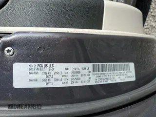 2017 Chrysler Pacifica Limited z VIN 2C4RC1GG7HR851155, wystawiony jako Copart lot #52195685 z przebiegiem 83 060 mil mil oraz Szkoda całkowita • Salvage title. Historia ofert i sprzedaży dostępna na DreamBid. Obrazek 13.