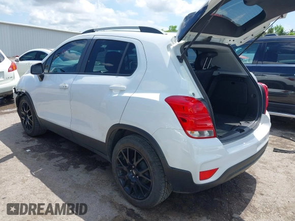 2021 Chevrolet Trax LT with VIN KL7CJLSB7MB360173, listed as a IAAI auction lot 42123356 with 106,102 mi miles and . Bid and sale history available at DreamBid. Image 3.