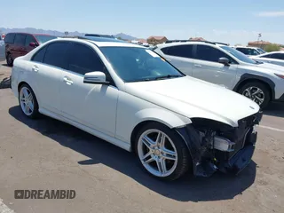2011 Mercedes-Benz C 300 Sport с VIN WDDGF5EB3BR168224, выставлен на аукционе IAAI как лот 42629358 с пробегом 134 692 миль миль и . История ставок и продаж доступна на DreamBid. Изображение 1.