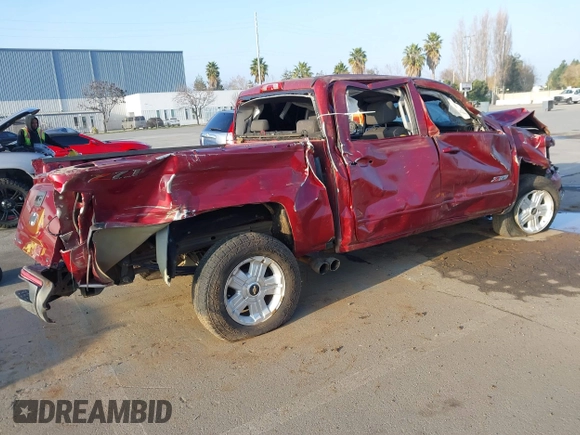 2018 Chevrolet Silverado 1500 LT with VIN 3GCUKREC4JG386597, listed as a IAAI auction lot 41355322 with Not Provided miles. Bid and sale history available at carsss.com. Image 4.