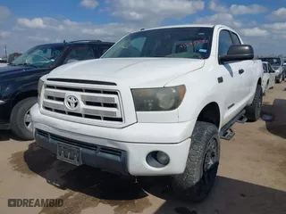 2011 Toyota Tundra 2WD Truck with VIN 5TFRY5F14BX115286, listed as a IAAI auction lot 41540295 with 261,464 mi miles. Bid and sale history available at carsss.com. Image 20.