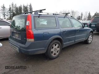 2005 Volvo XC70 with VIN YV1SZ592X51200928, listed as a IAAI auction lot 41505570 with 212,535 mi miles and . Bid and sale history available at DreamBid. Image 4.