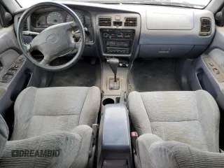 1999 Toyota 4Runner SR5 z VIN JT3GN86R0X0108623, wystawiony jako Copart lot #53191675 z przebiegiem 212 411 mil mil oraz Czysty tytuł • Clean title. Historia ofert i sprzedaży dostępna na DreamBid. Obrazek 8.