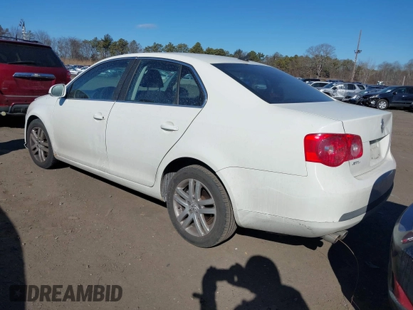 2007 Volkswagen Jetta 2.5L с VIN 3VWDG71K57M157811, выставлен на аукционе IAAI как лот 41693030 с пробегом 93 444 миль миль и . История ставок и продаж доступна на DreamBid. Изображение 3.