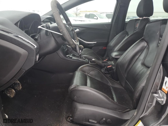 2015 Ford Focus ST with VIN 1FADP3L97FL340400, listed as a Copart auction lot 47073055 with 171,496 mi miles and Clean Title. Bid and sale history available at carsss.com. Image 7.