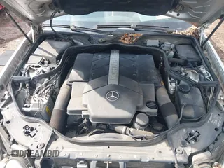 2003 Mercedes-Benz E 500 z VIN WDBUF70J73A332919, wystawiony jako IAAI lot #42477689 z przebiegiem Nie podano mil oraz . Historia ofert i sprzedaży dostępna na DreamBid. Obrazek 10.