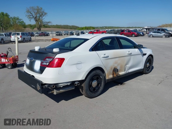 2013 Ford Police Interceptor с VIN 1FAHP2M87DG143458, выставлен на аукционе IAAI как лот 42227887 с пробегом 107 113 миль миль и . История ставок и продаж доступна на DreamBid. Изображение 4.