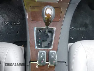 2012 Lexus ES 330 z VIN JTHBK1EG3C2489189, wystawiony jako IAAI lot #42174140 z przebiegiem 112 394 mil mil oraz . Historia ofert i sprzedaży dostępna na DreamBid. Obrazek 11.