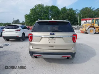 2017 Ford Explorer XLT с VIN 1FM5K7DH7HGA84857, выставлен на аукционе IAAI как лот 42064280 с пробегом 92 489 миль миль и . История ставок и продаж доступна на DreamBid. Изображение 16.