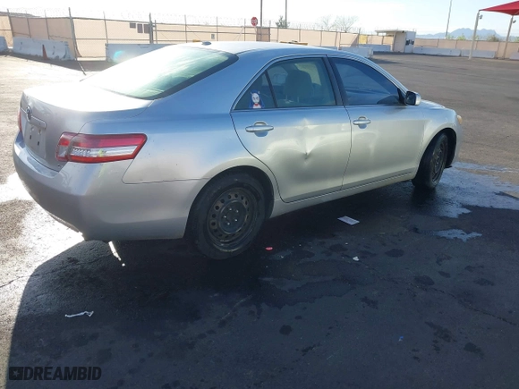 2011 Toyota Camry LE with VIN JTNBF3EK0B3008955, listed as a IAAI auction lot 41789310 with 217,634 mi miles. Bid and sale history available at carsss.com. Image 4.