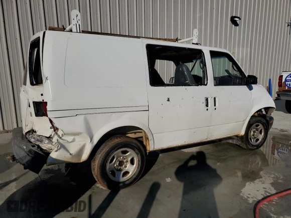 2004 Chevrolet Astro Cargo z VIN 1GCDM19X74B117502, wystawiony jako Copart lot #87210454 z przebiegiem Nie podano mil oraz Szkoda całkowita • Salvage title. Historia ofert i sprzedaży dostępna na DreamBid. Obrazek 3.