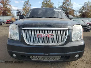 2011 GMC Yukon Denali with VIN 1GKS2EEF5BR197392, listed as a Copart auction lot 77253844 with 276,239 mi miles and Clean Title. Bid and sale history available at carsss.com. Image 5.