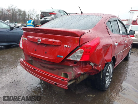 2015 Nissan Versa SV with VIN 3N1CN7AP7FL828807, listed as a IAAI auction lot 41849439 with 204,234 mi miles. Bid and sale history available at carsss.com. Image 6.
