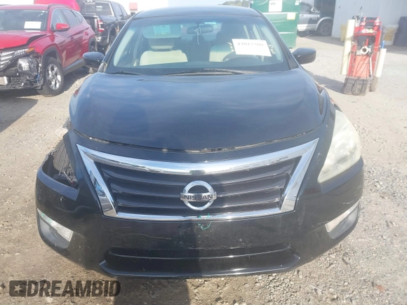2014 Nissan Altima 2.5 S with VIN 1N4AL3AP9EC107861, listed as a IAAI auction lot 42017389 with 155,546 mi miles. Bid and sale history available at carsss.com. Image 13.