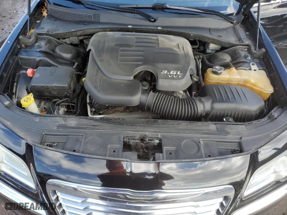 2013 Chrysler 300 with VIN 2C3CCAKG1DH645072, listed as a Copart auction lot 46693115 with 189,594 mi miles and Clean Title. Bid and sale history available at carsss.com. Image 11.