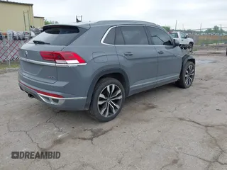 2021 Volkswagen Atlas SEL Premium R-Line с VIN 1V2FE2CA0MC223881, выставлен на аукционе IAAI как лот 42257435 с пробегом 81 674 миль миль и . История ставок и продаж доступна на DreamBid. Изображение 4.