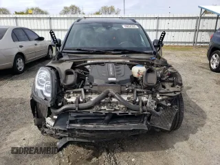 2017 Porsche Macan S with VIN WP1AB2A58HLB18505, listed as a Copart auction lot 49654365 with 68,321 mi miles and Salvage Title. Bid and sale history available at DreamBid. Image 5.