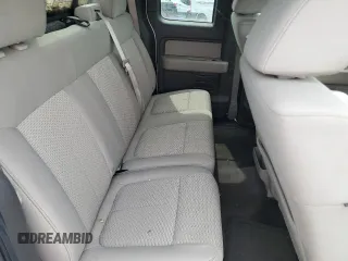 2010 Ford F-150 XL z VIN 1FTFX1EV6AFA51162, wystawiony jako Copart lot #58796095 z przebiegiem 272 808 mil mil oraz Czysty tytuł • Clean title. Historia ofert i sprzedaży dostępna na DreamBid. Obrazek 10.