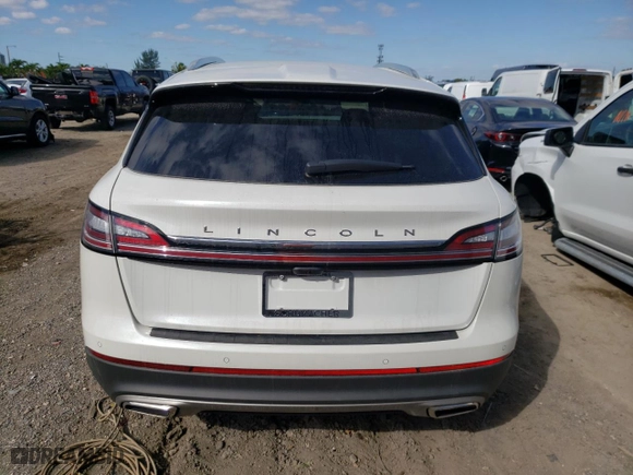 2023 Lincoln Nautilus Standard with VIN 2LMPJ6J9XPBL17207, listed as a Copart auction lot 44394804 with 1,194 mi miles and Salvage Title. Bid and sale history available at carsss.com. Image 6.