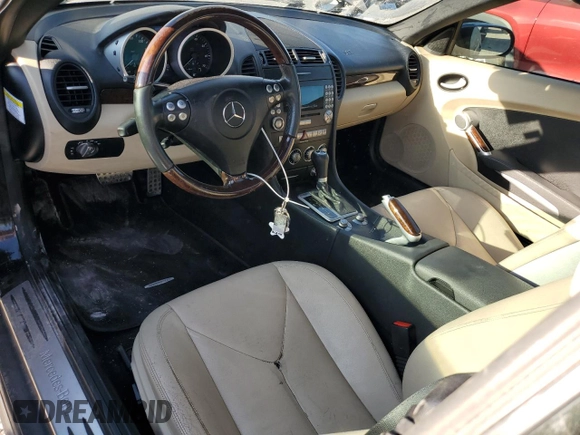 2008 Mercedes-Benz SLK-Class 3.0L with VIN WDBWK54F58F188487, listed as a Copart auction lot 71207744 with 85,281 mi miles and Salvage Title. Bid and sale history available at carsss.com. Image 8.